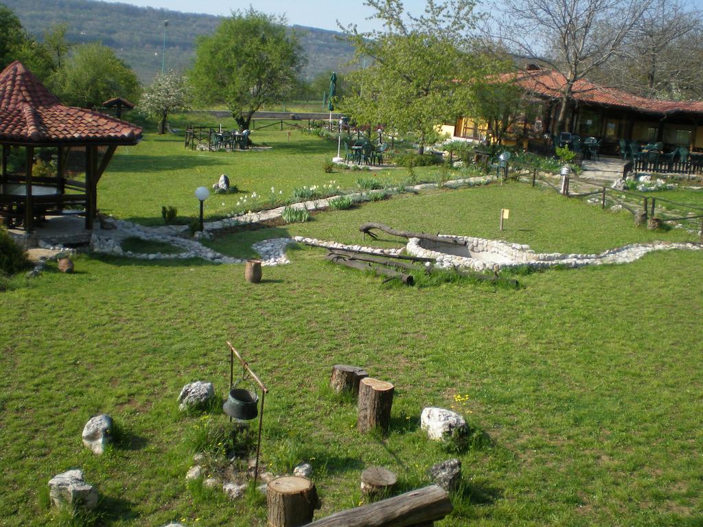 Парк Хотел Джевана Горна Оряховица Екстериор снимка